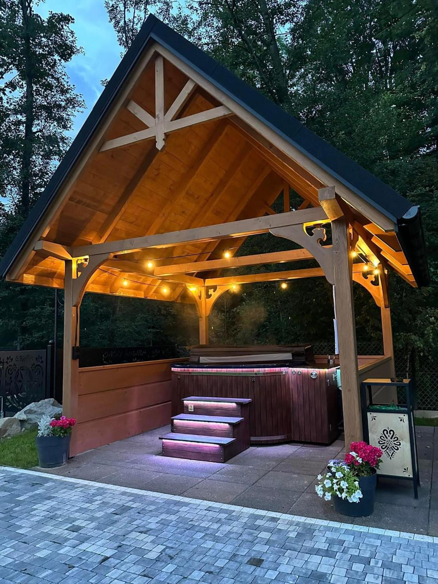 Domki Gawra Z Jacuzzi Zakopane Esterno foto