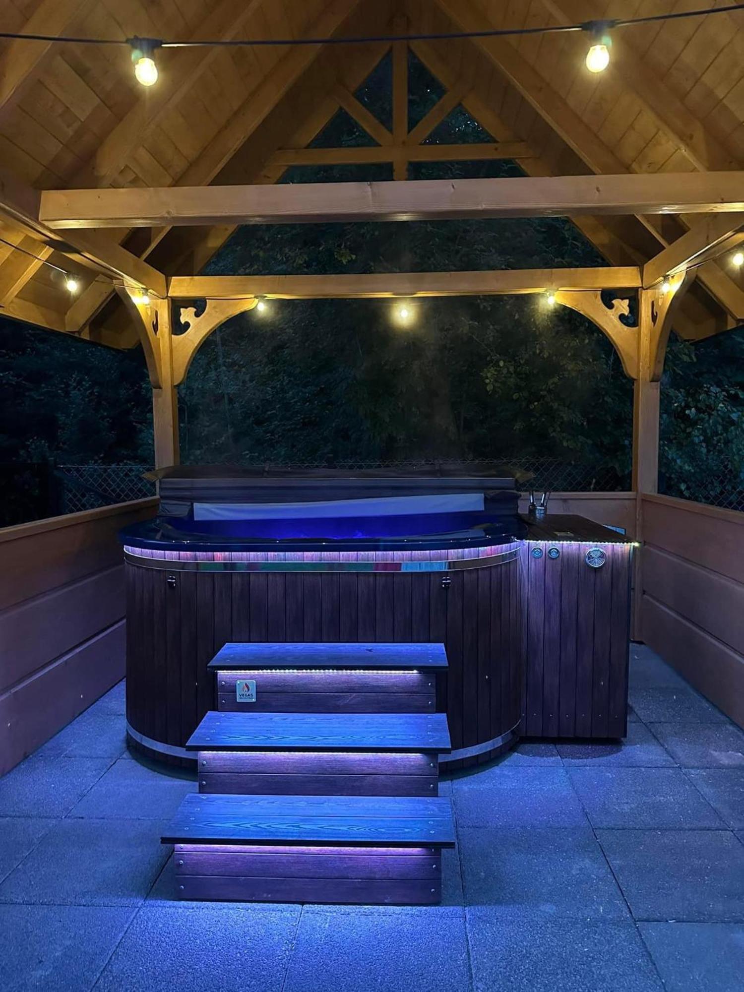 Domki Gawra Z Jacuzzi Zakopane Esterno foto